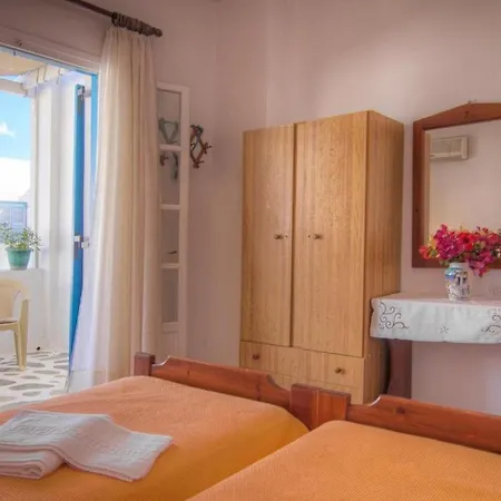 Amfitriti Otel